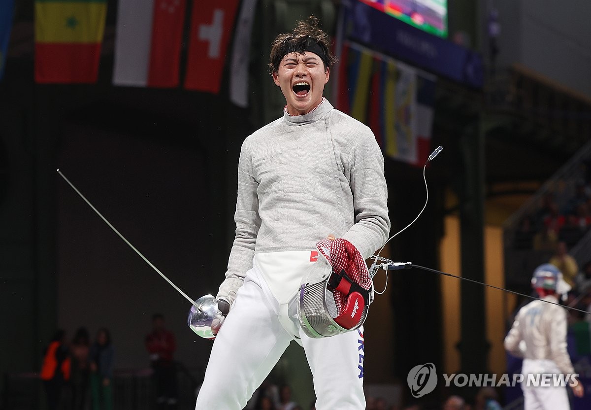 ✅尼克斯官宣与马库斯-莫里斯签下一份Exhibit 9合同